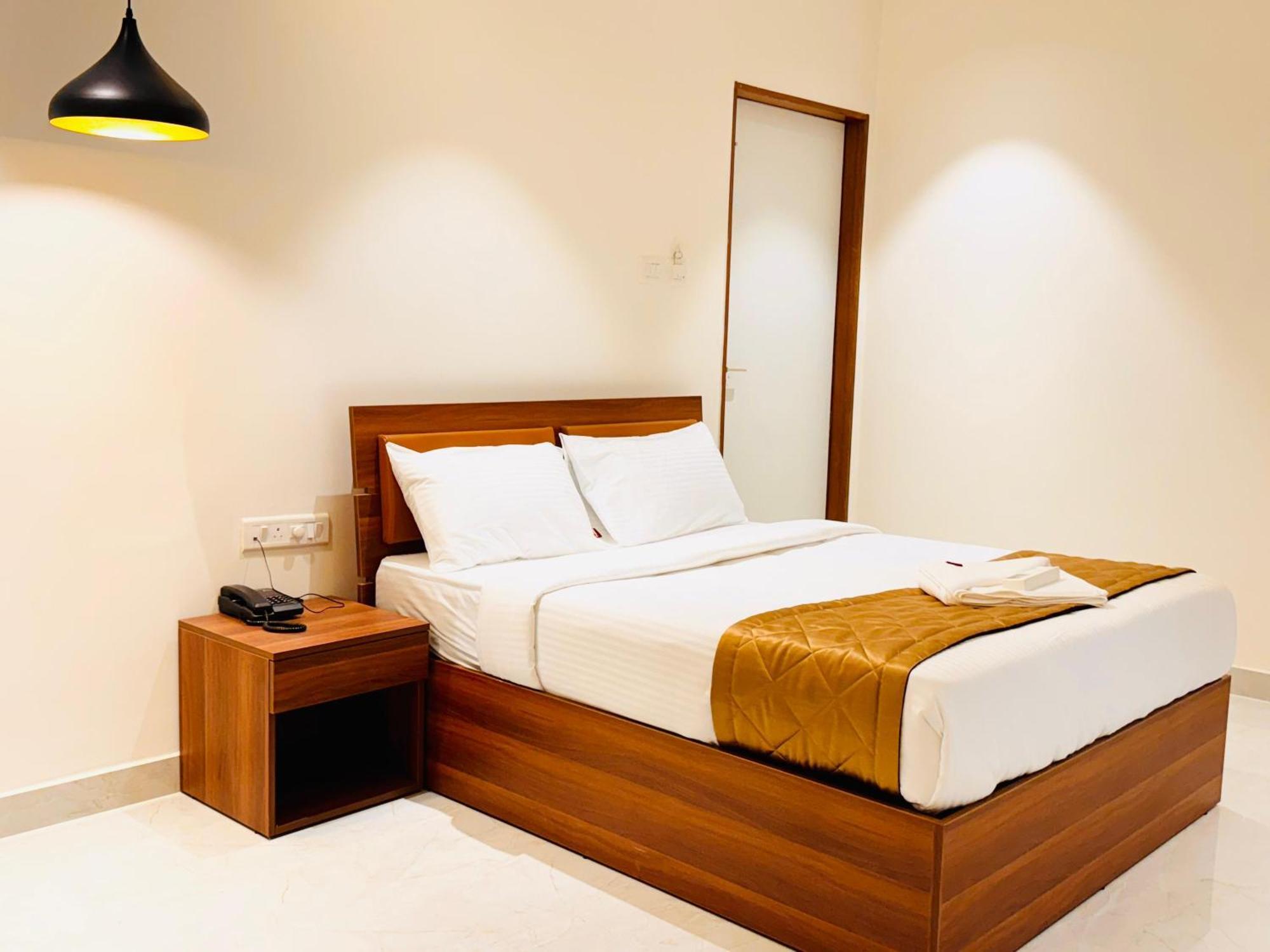 Hotel Star Avenue - Indiranagar Bengalúr Exteriér fotografie