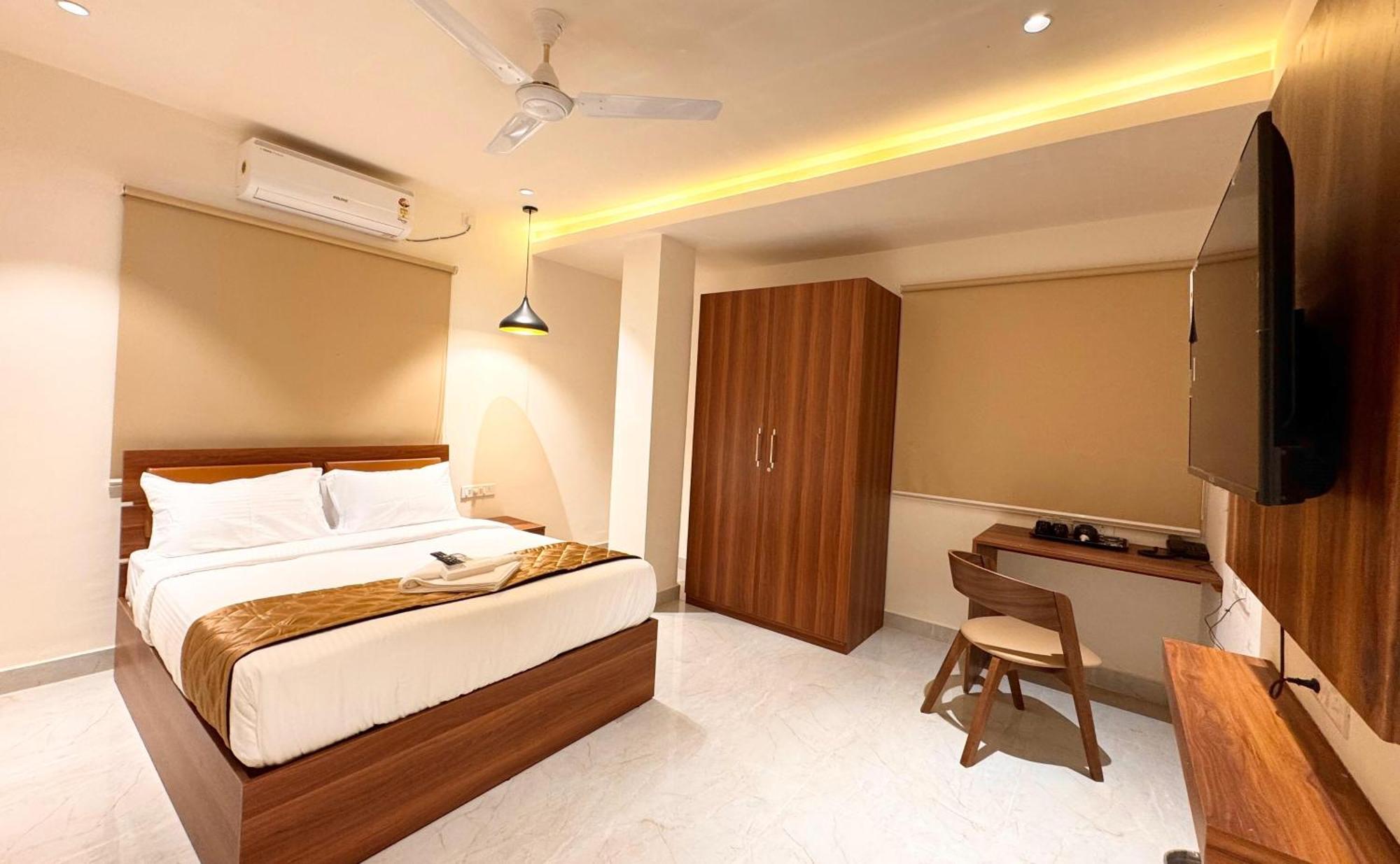 Hotel Star Avenue - Indiranagar Bengalúr Exteriér fotografie