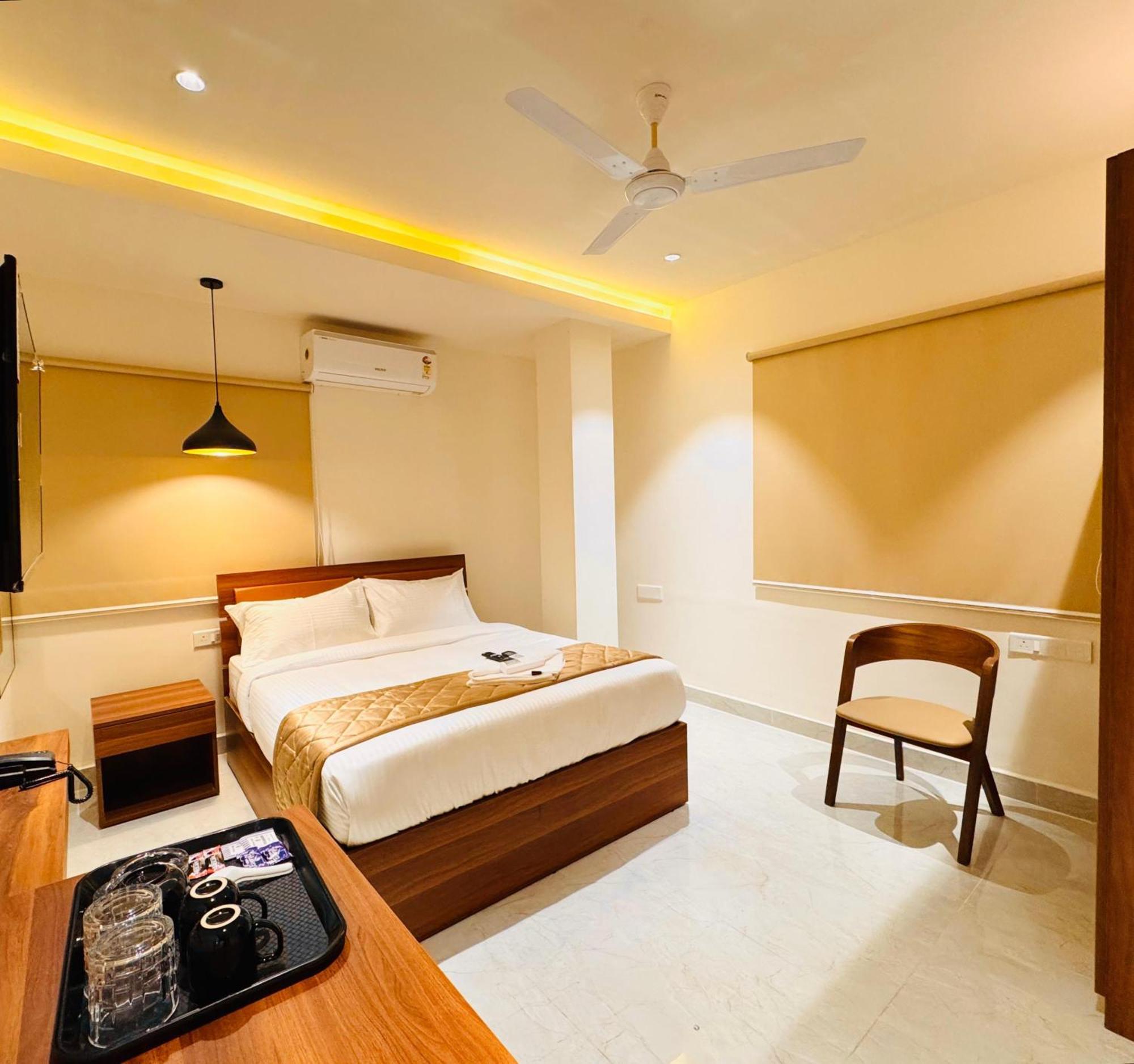 Hotel Star Avenue - Indiranagar Bengalúr Exteriér fotografie