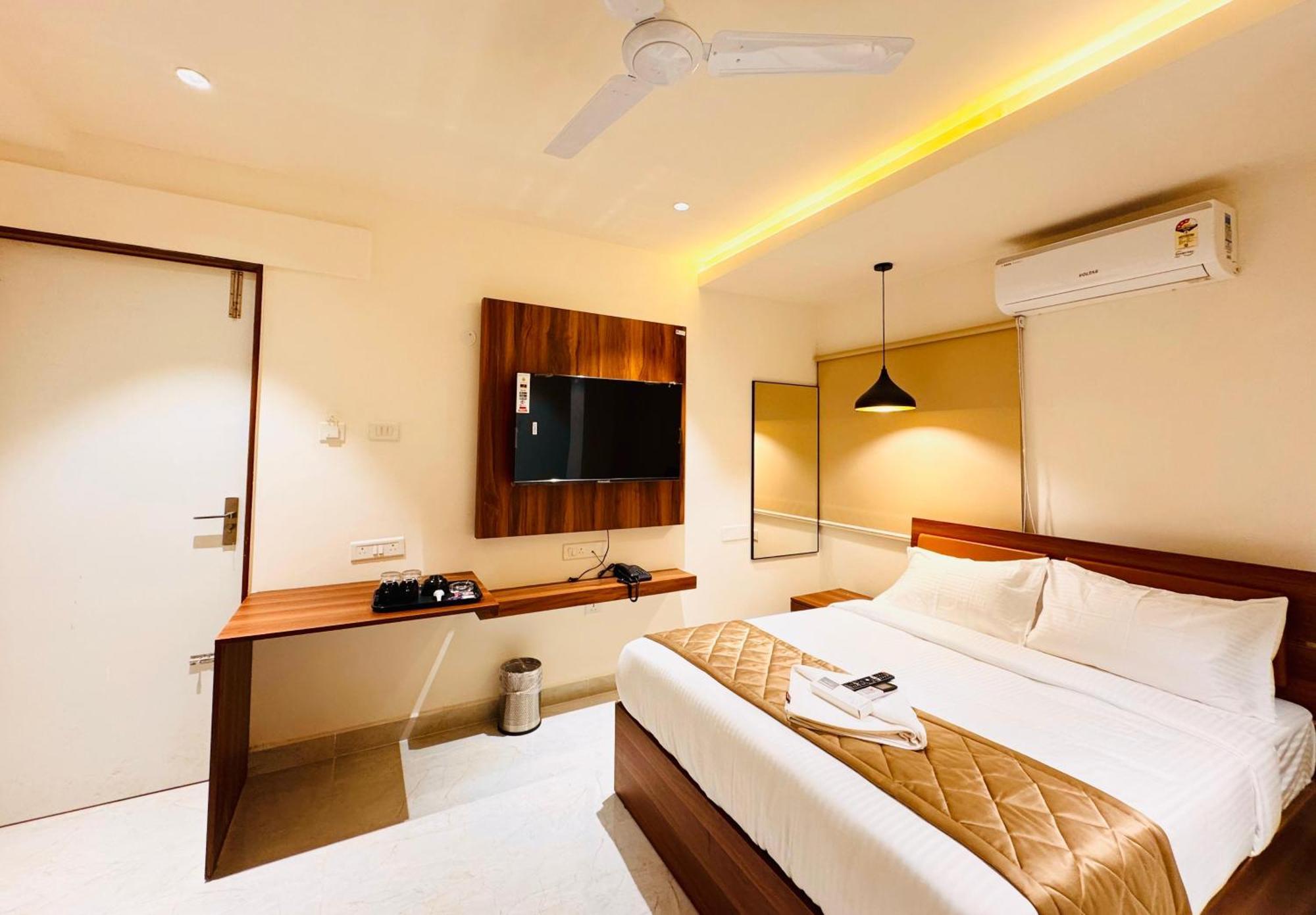 Hotel Star Avenue - Indiranagar Bengalúr Exteriér fotografie